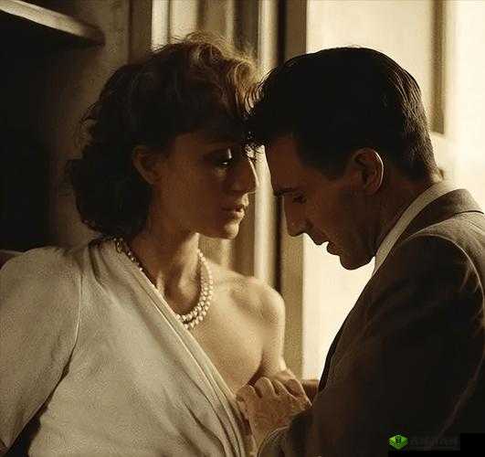 100 个黄色视频:探索人性的边界