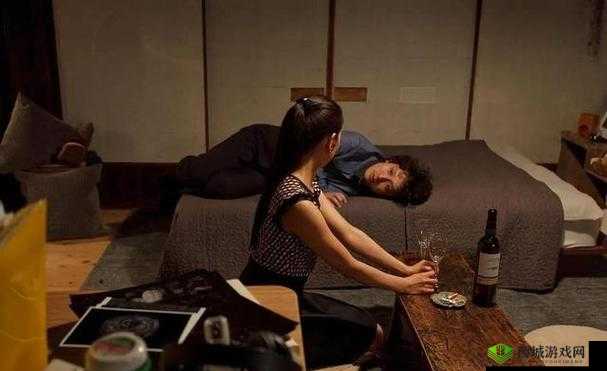 一级特黄新婚之夜:禁忌之爱与欲望的交织