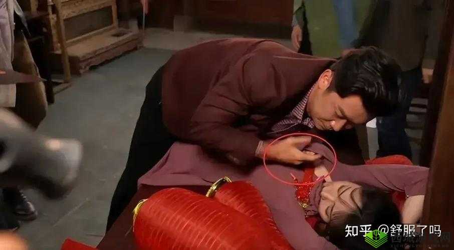 几个男人共同侵犯一个女人:令人发指的恶劣行径