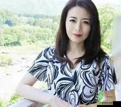 50 岁露脸老熟女 AV：成熟魅力的别样演绎