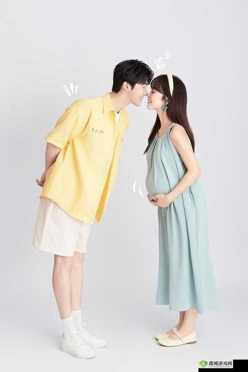 老婆运动中接听老公电话:别样的专注与牵挂