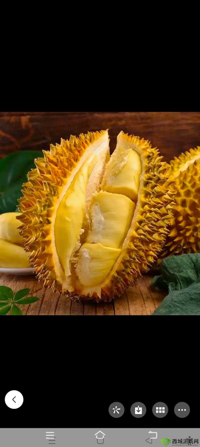 品尝水果的奇妙口感:草莓香蕉榴莲 9w97w 乳液 lisa 的美味组合