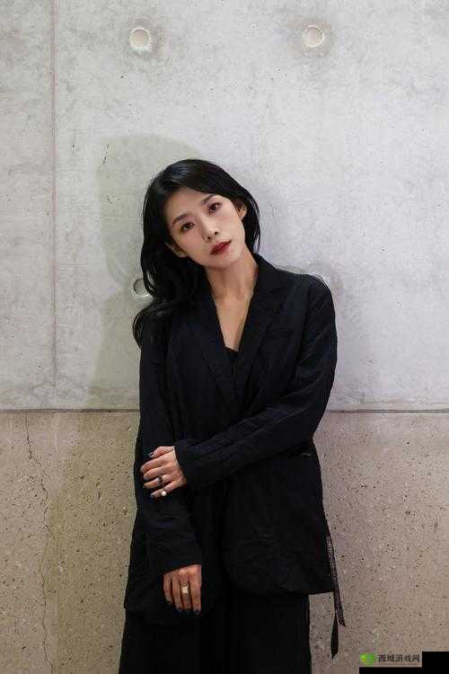 共情 1v2 苏念:复杂情感纠葛引人深思