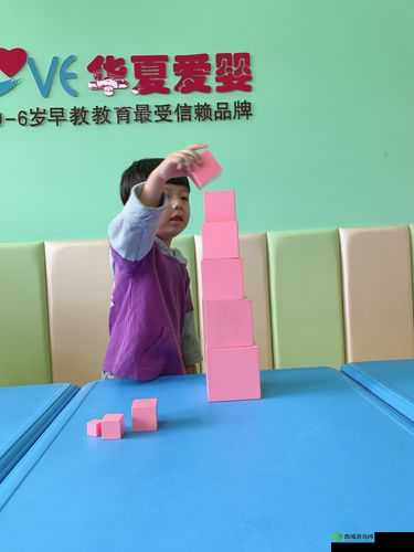 野外一面膜上边及下边汇聚各平台精品内容:精彩呈现