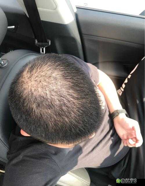 折腾了一个多小时才弄出来的头发:真的是太不容易了