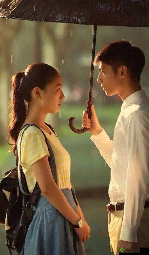 男生和女生一起错错错：情感纠葛的青春校园剧