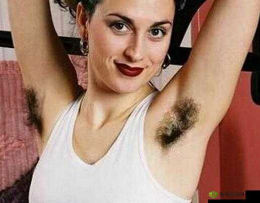 岳丰满多毛的大隂户老太那令人瞩目的独特形象