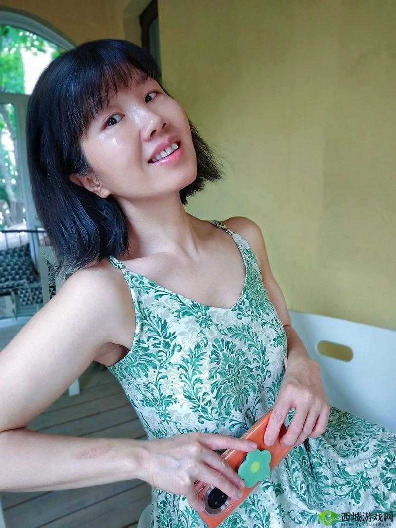 与 50 多阿姨真实：走进她们丰富多采的生活世界