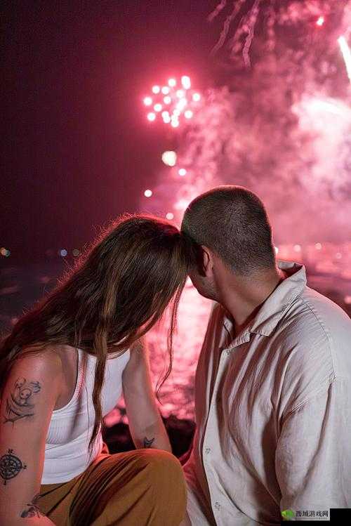 情侣夜晚亲密互动,畅享温馨浪漫时光