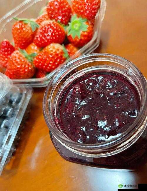 创造与魔法果酱制作方法，融合草莓与蓝莓的甜蜜魔法