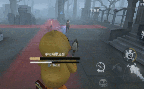 第五人格手电筒使用方法,如何照晕屠夫