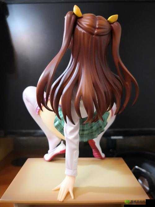 高能手办团冈田桜介,冰霜风纪委员的全面解析