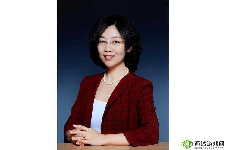 班主任白洁：揭秘学生成绩提升的秘密白洁老师：激发学生潜能的教育专家白洁：教育改革的先锋，学生成长的引路人